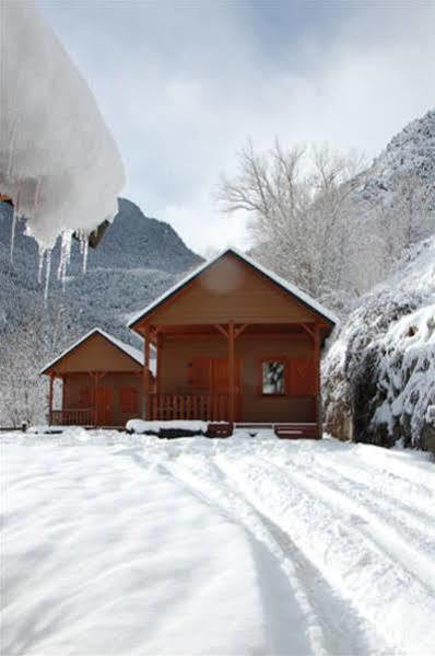 Camping La Torre Hotel Espot Exterior photo