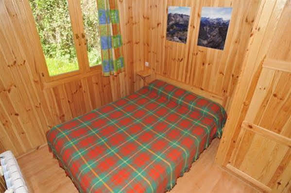 Camping La Torre Hotel Espot Exterior photo